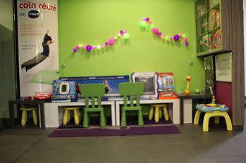 Hotel Ibis Styles St Gilles Croix De Vie Centre-ville 3*
